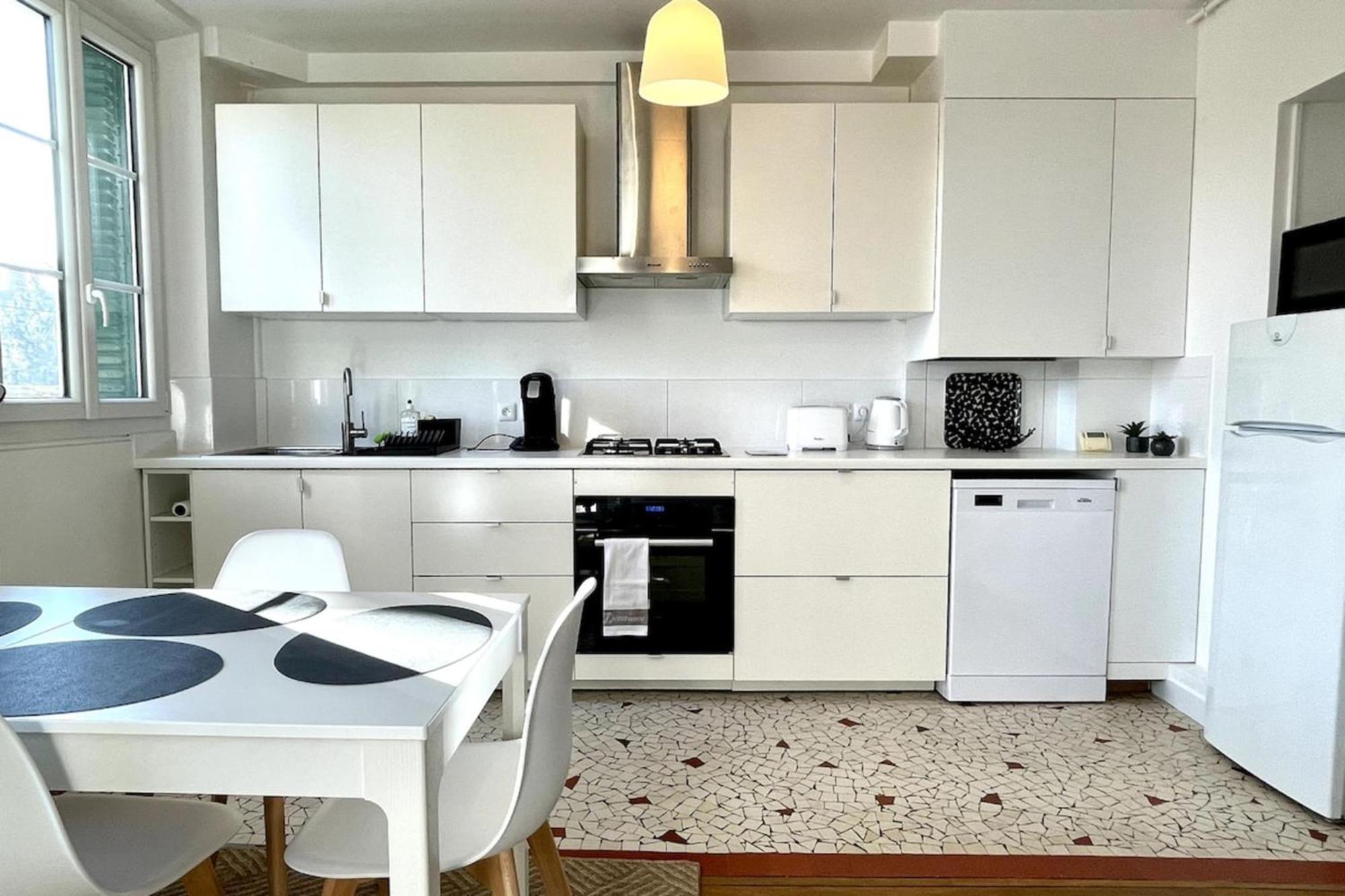 Fontainebleau - Chez Sebastien Appartement Buitenkant foto